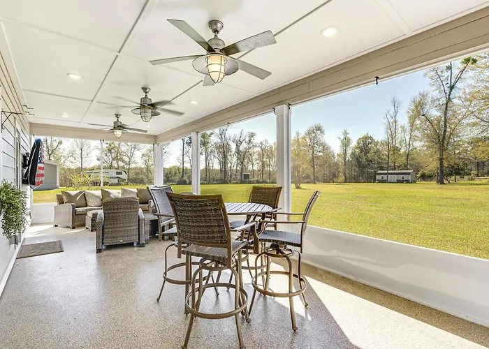 18 Mi To Fsu: Quaint On 8 Acres W/ Grill! *